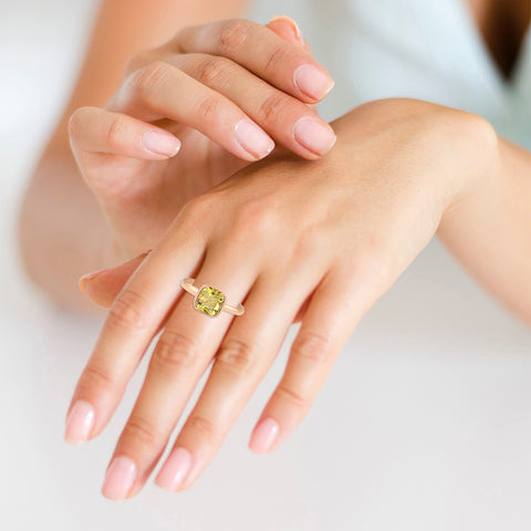 Half Bezel Lemon Quartz Ring